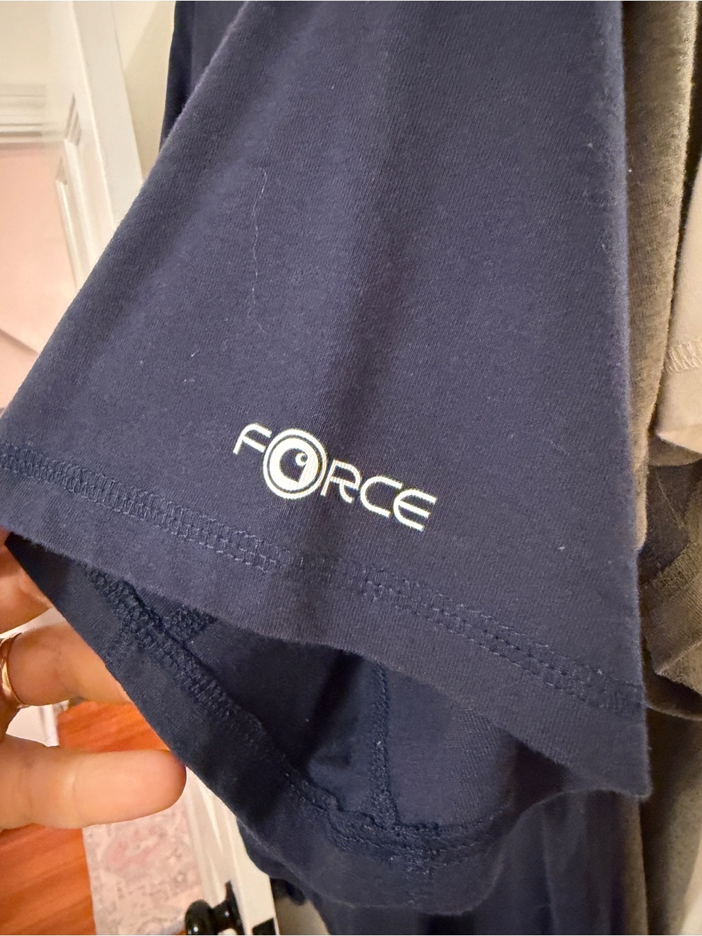 3 - Carhartt “Force” Relaxed Fit Pocket T-Shirts - XL - Picture 5 of 7